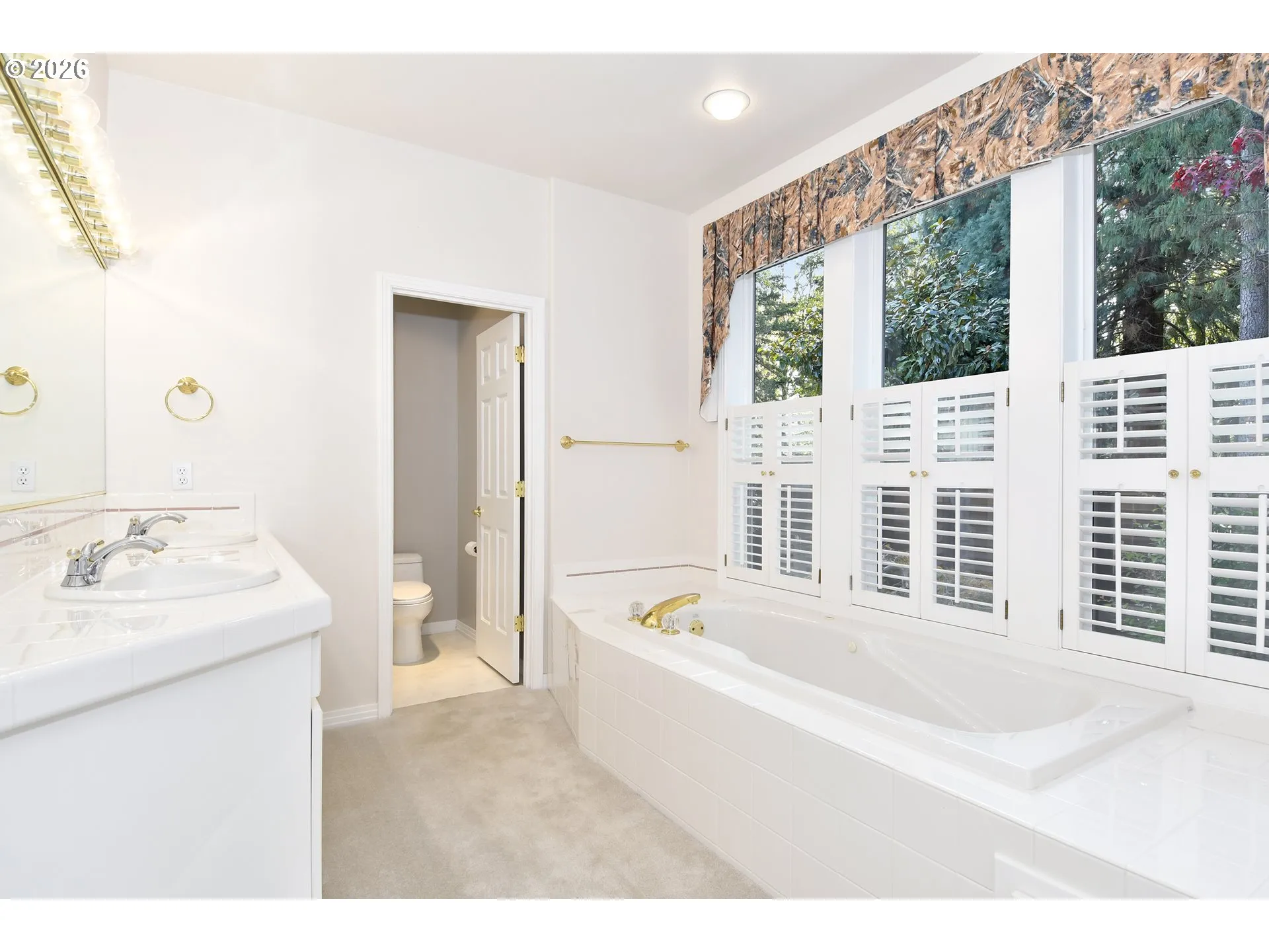 En Suite Bathroom