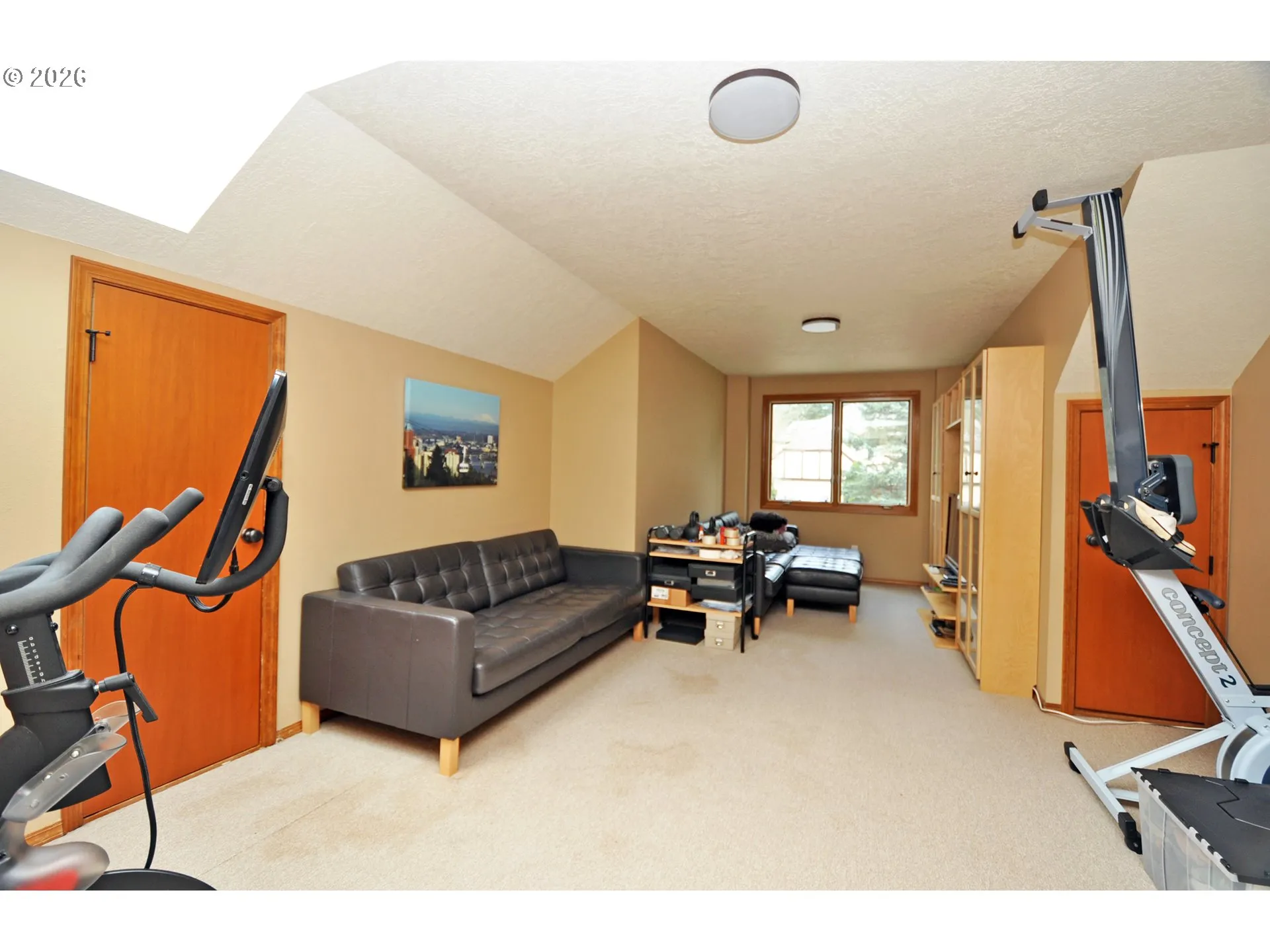 Bonus Room-Upper