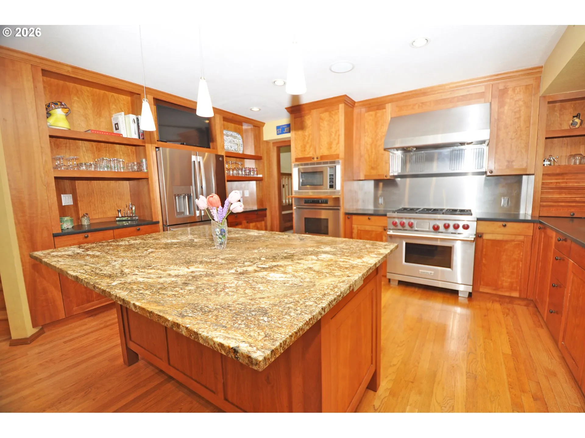 Kitchen-Island