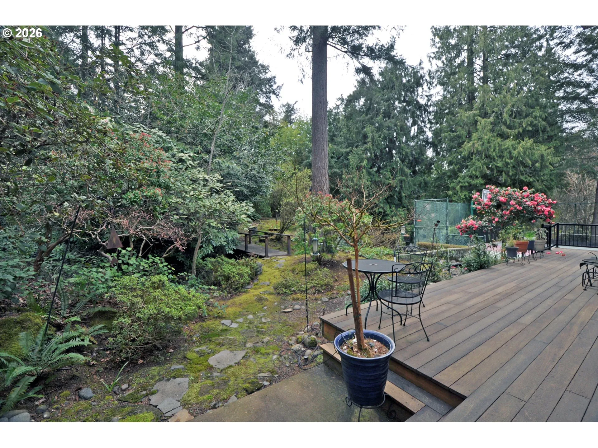 Yard-Back