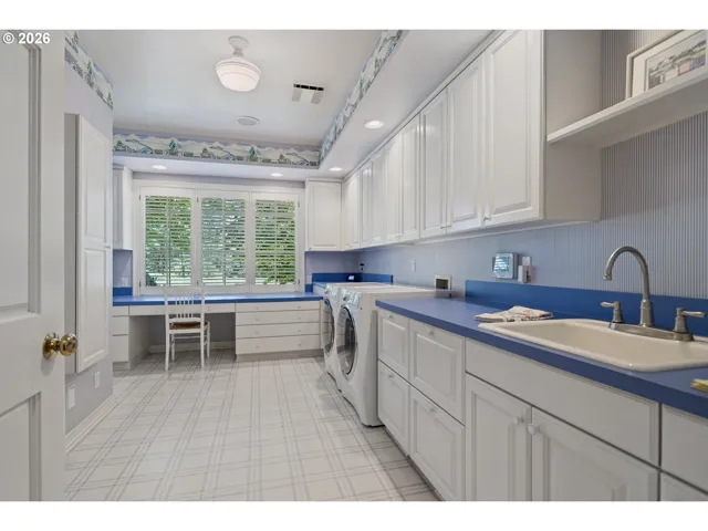 Laundry-Main