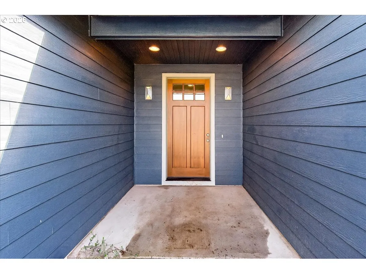 Entrance/Foyer