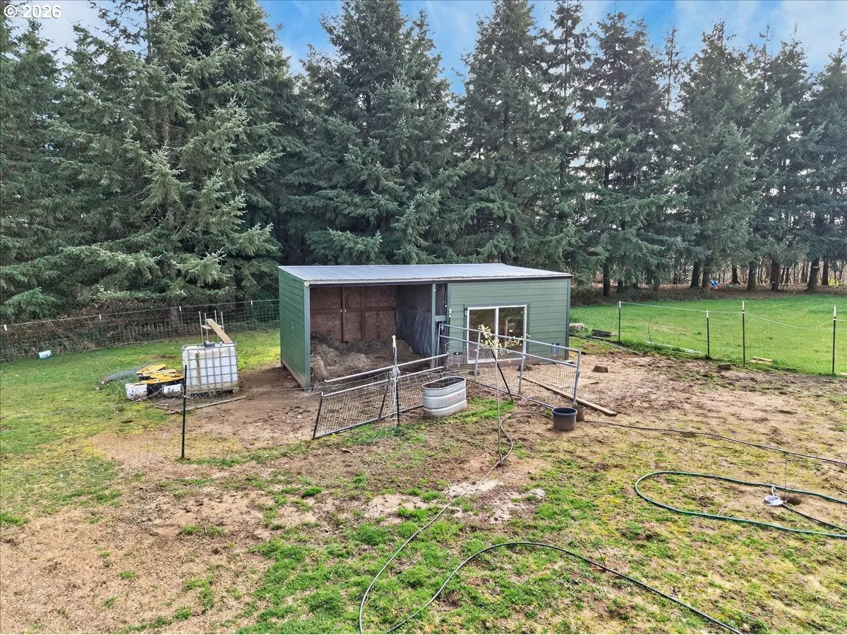 Shed