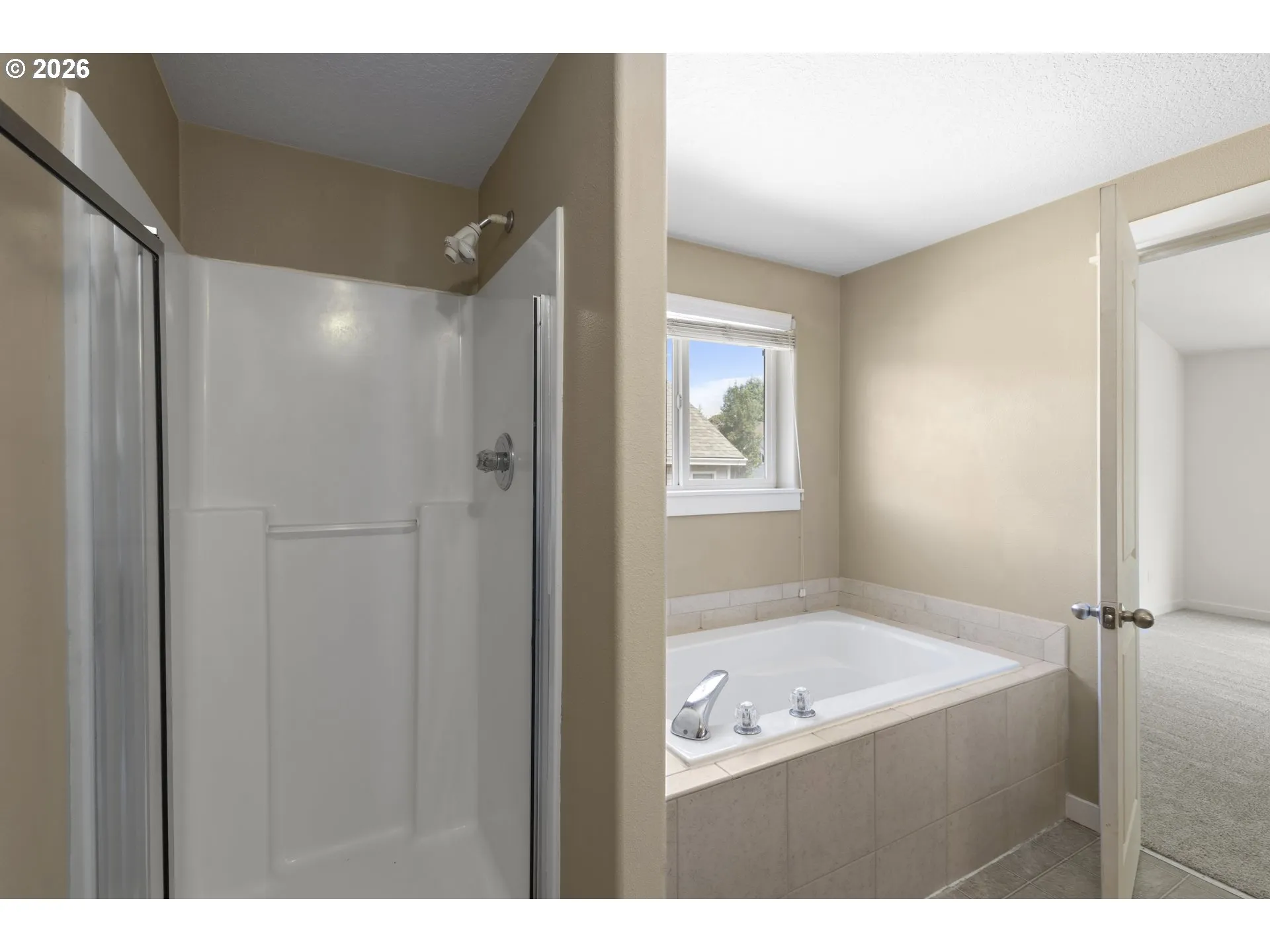 Bathroom, Attached