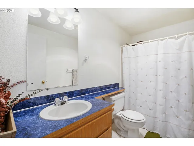 Bathroom-Hall