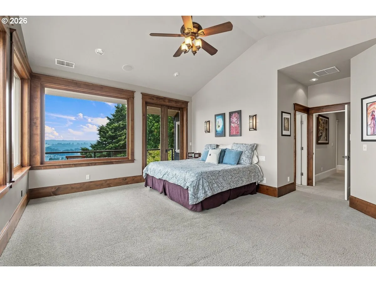 Bedroom, Primary-Ceiling Fan