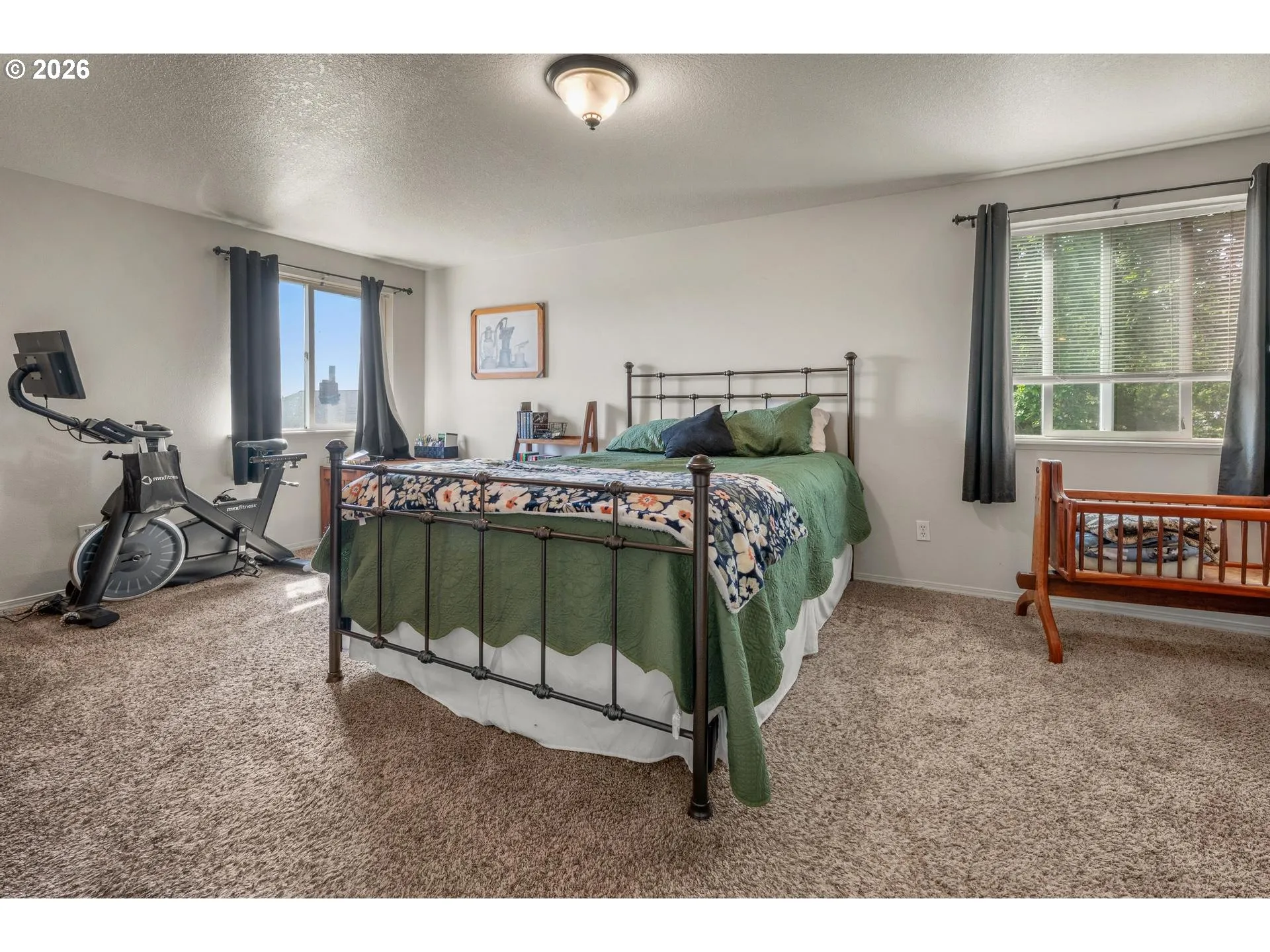 Primary Bedroom-Upper