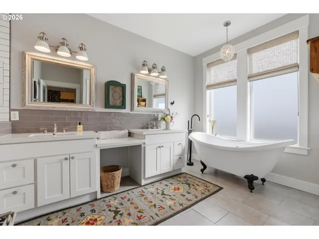 Bathroom-Double Sinks