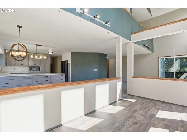 Sun Room-Ceiling Fan