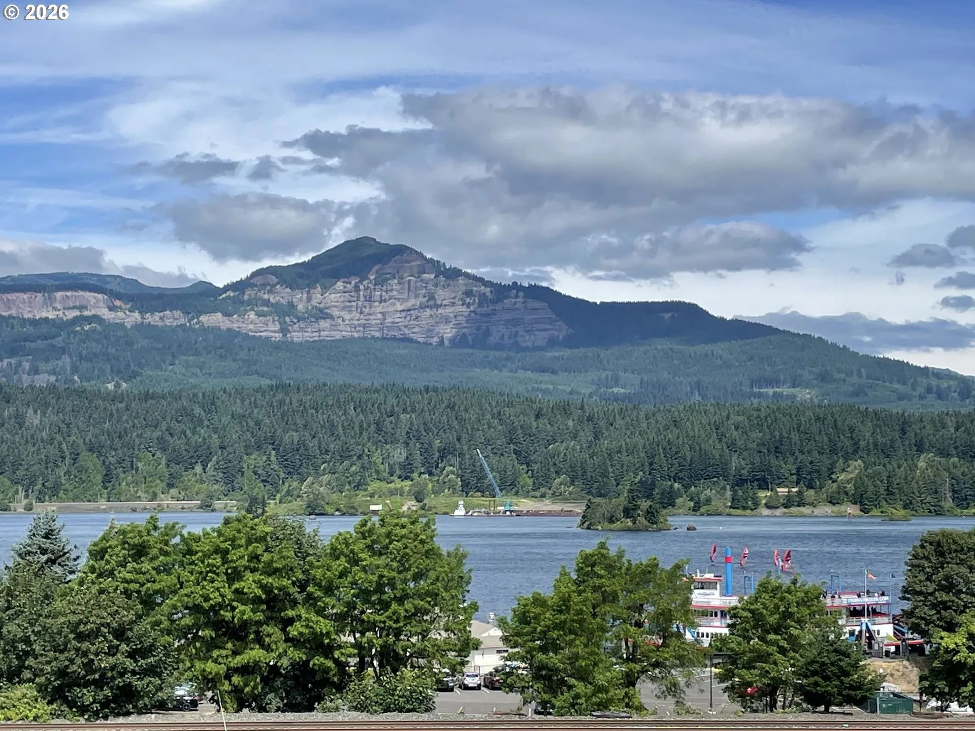 View-Mountain
