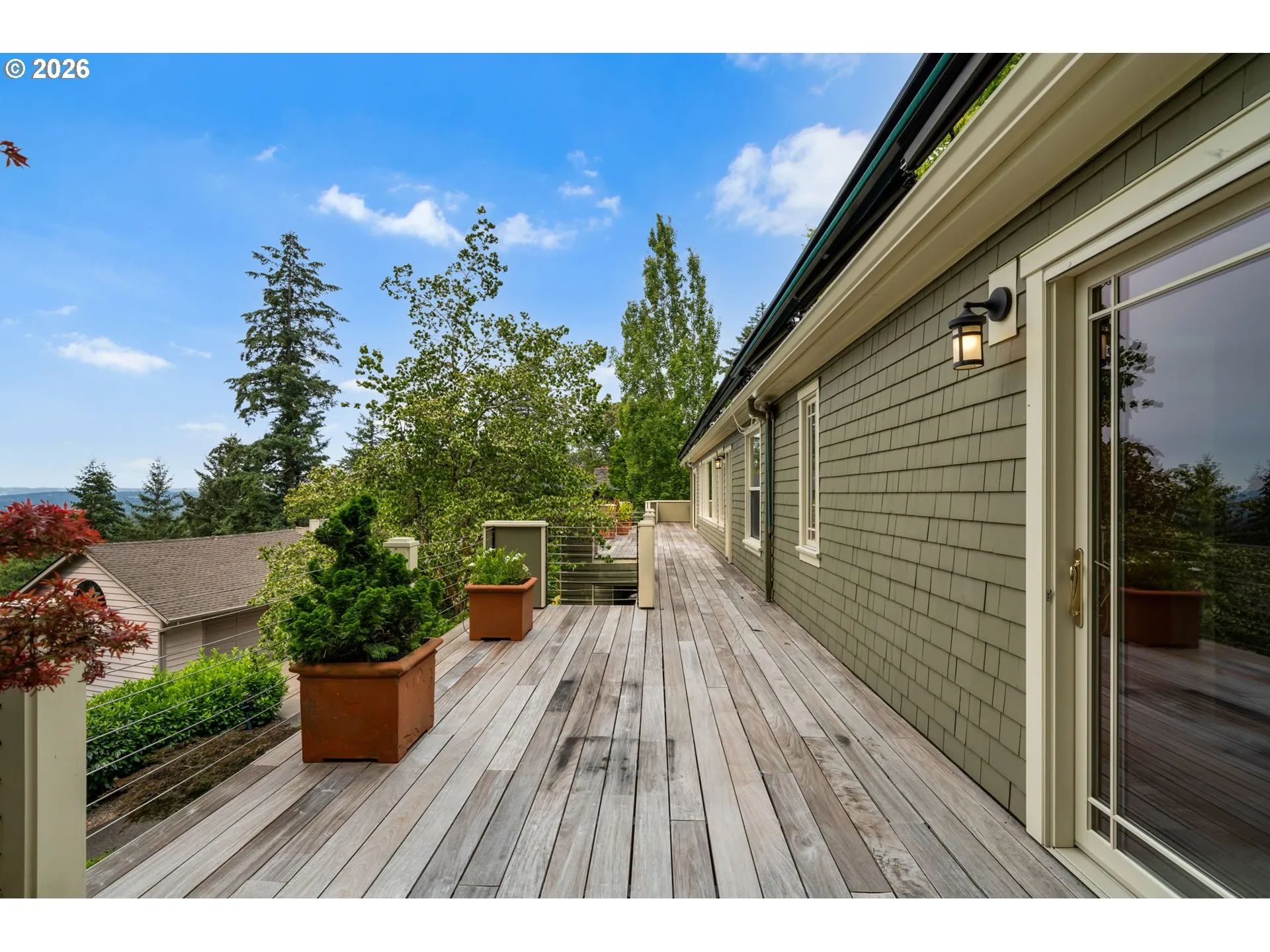Deck-Main