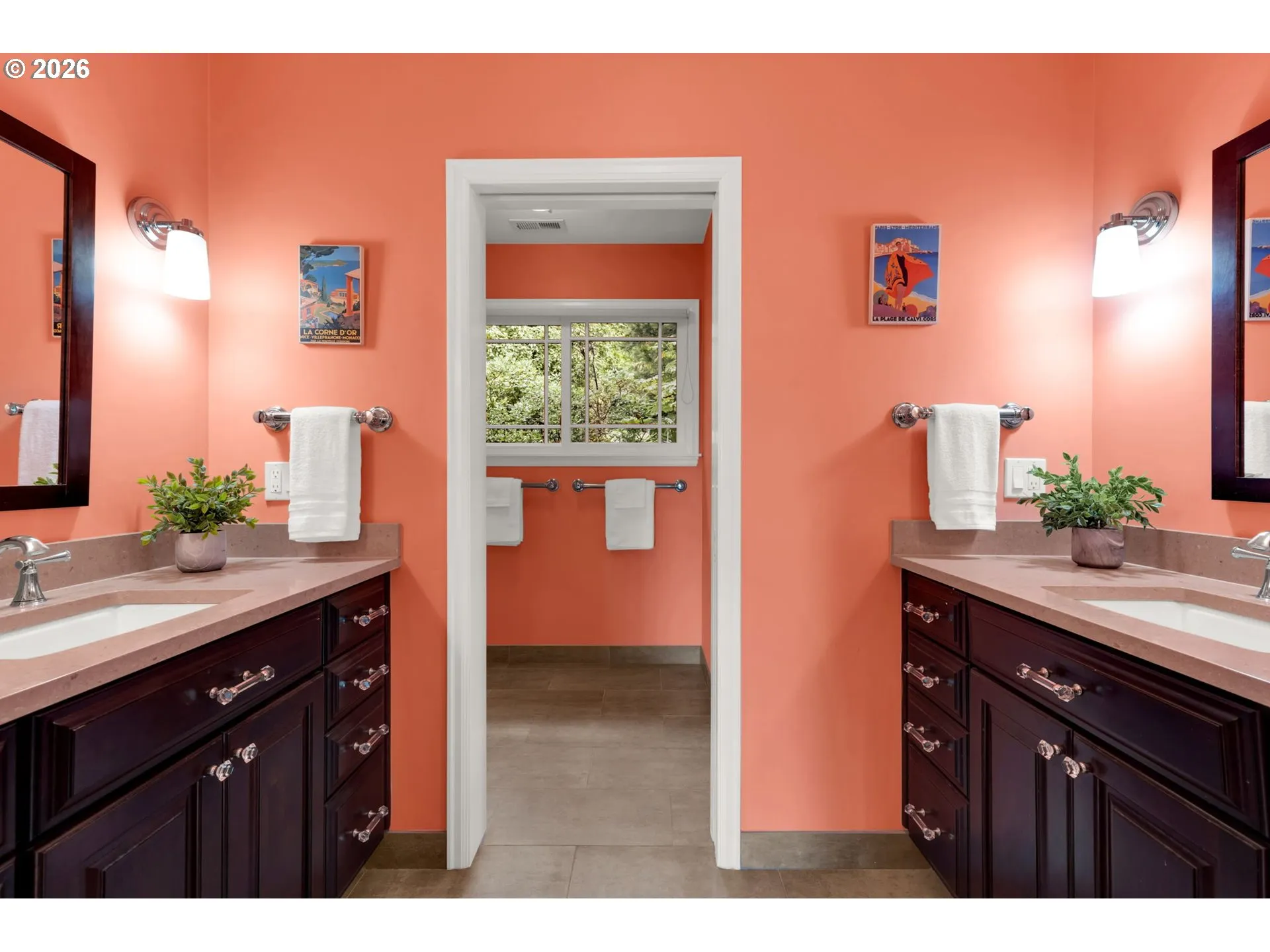 Primary Bedroom-Attached Bathroom