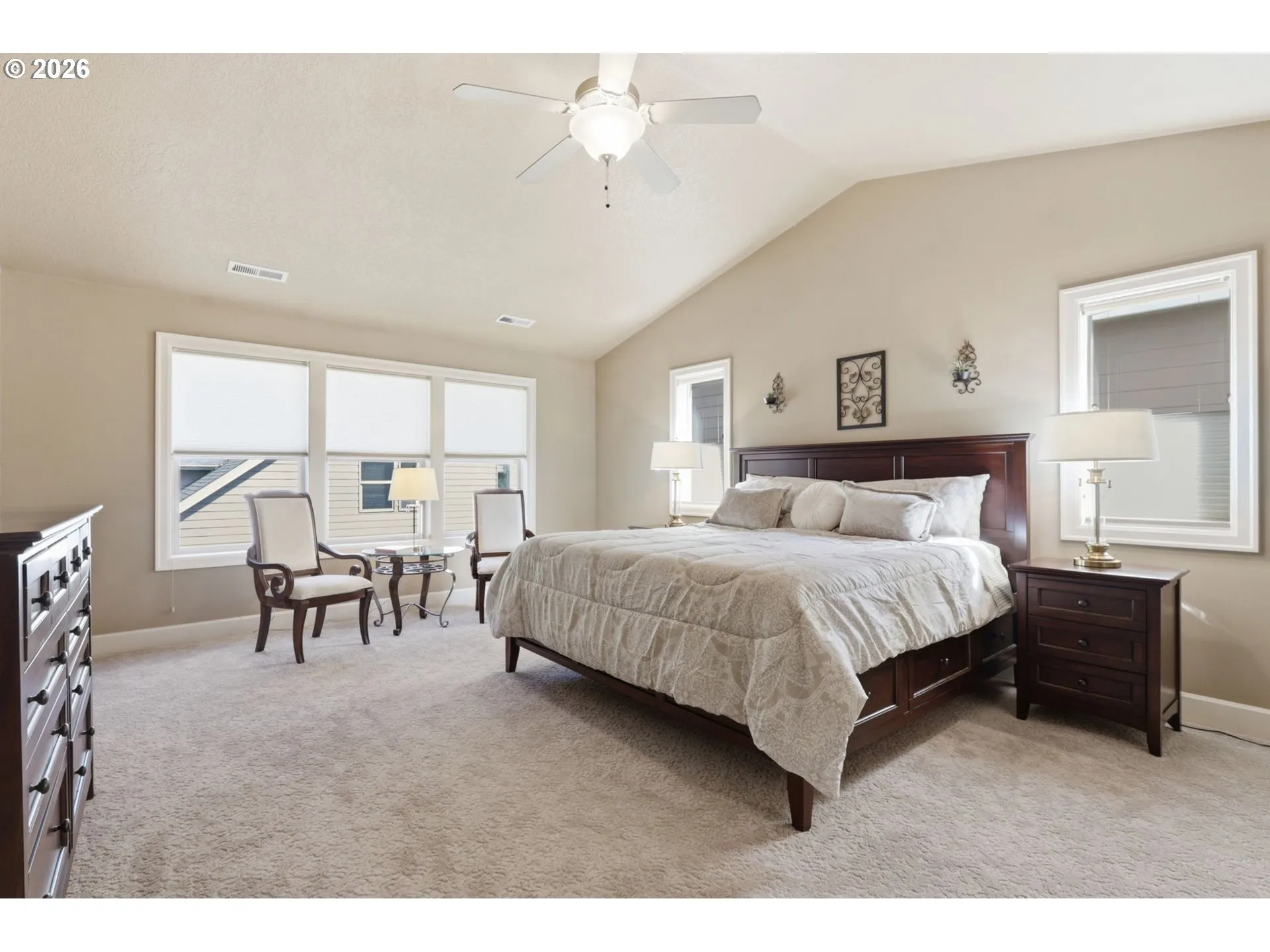 Primary Bedroom-Upper