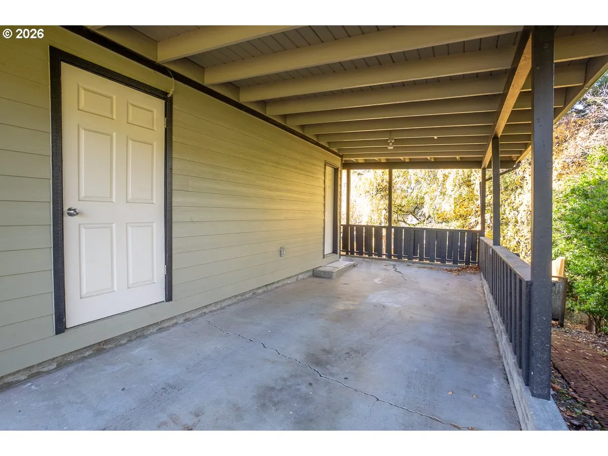 Carport-# 2
