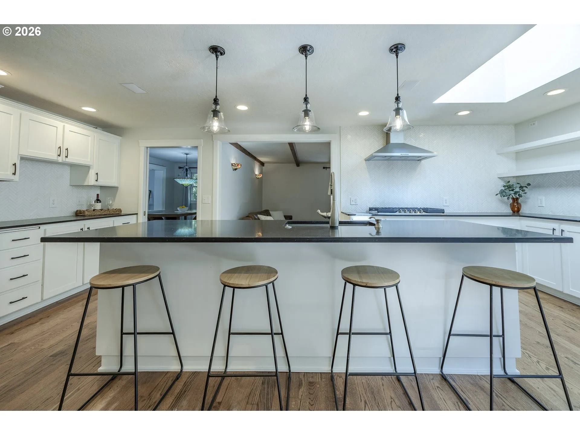 Kitchen-Island