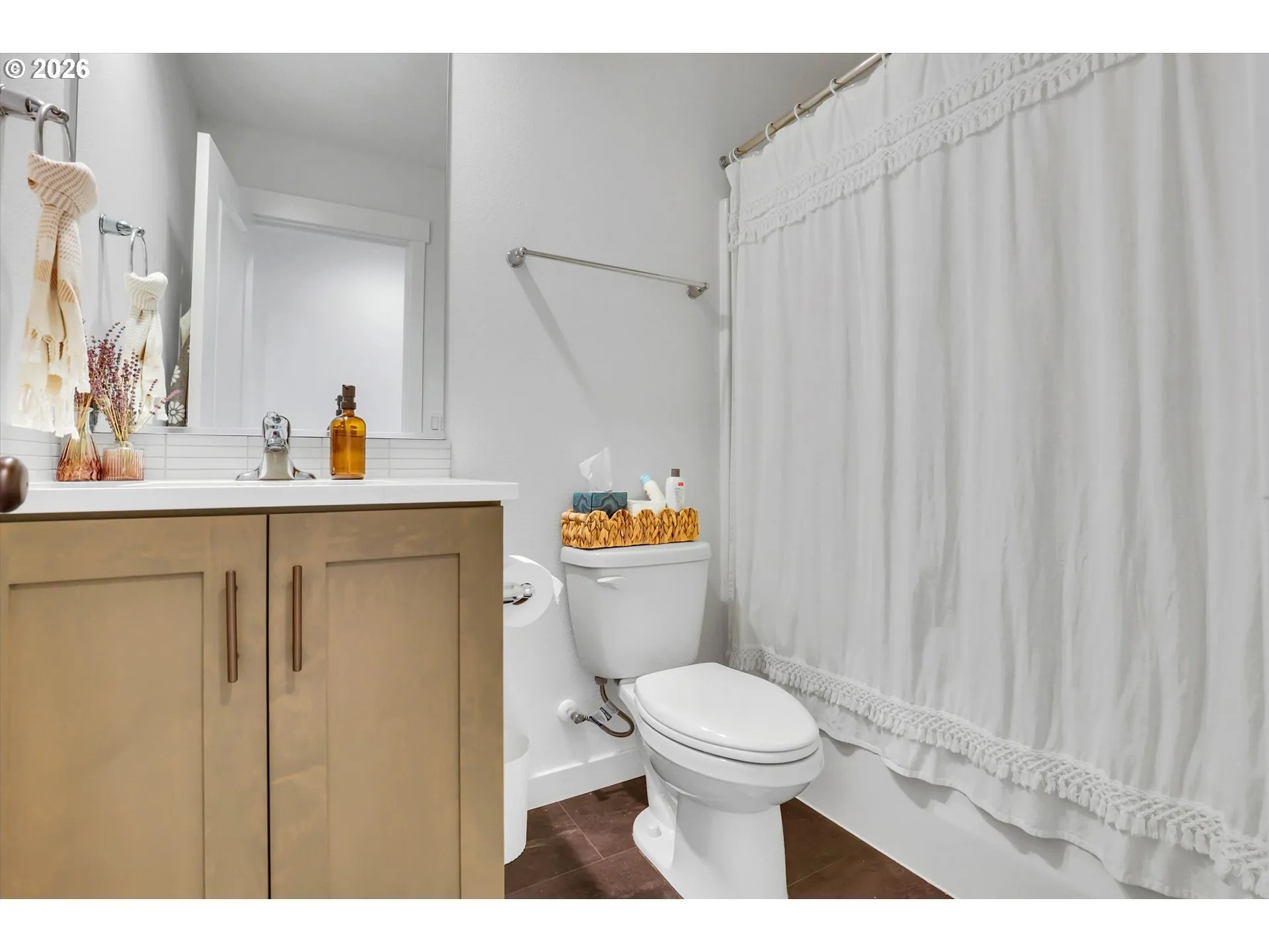 Bathroom-Upper