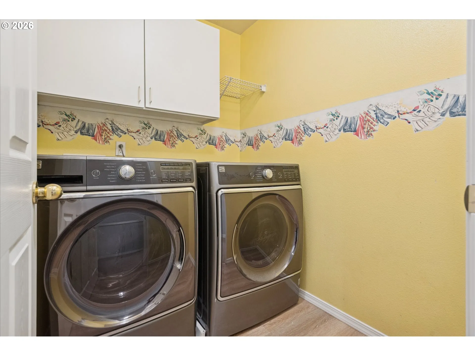 Laundry-Upper
