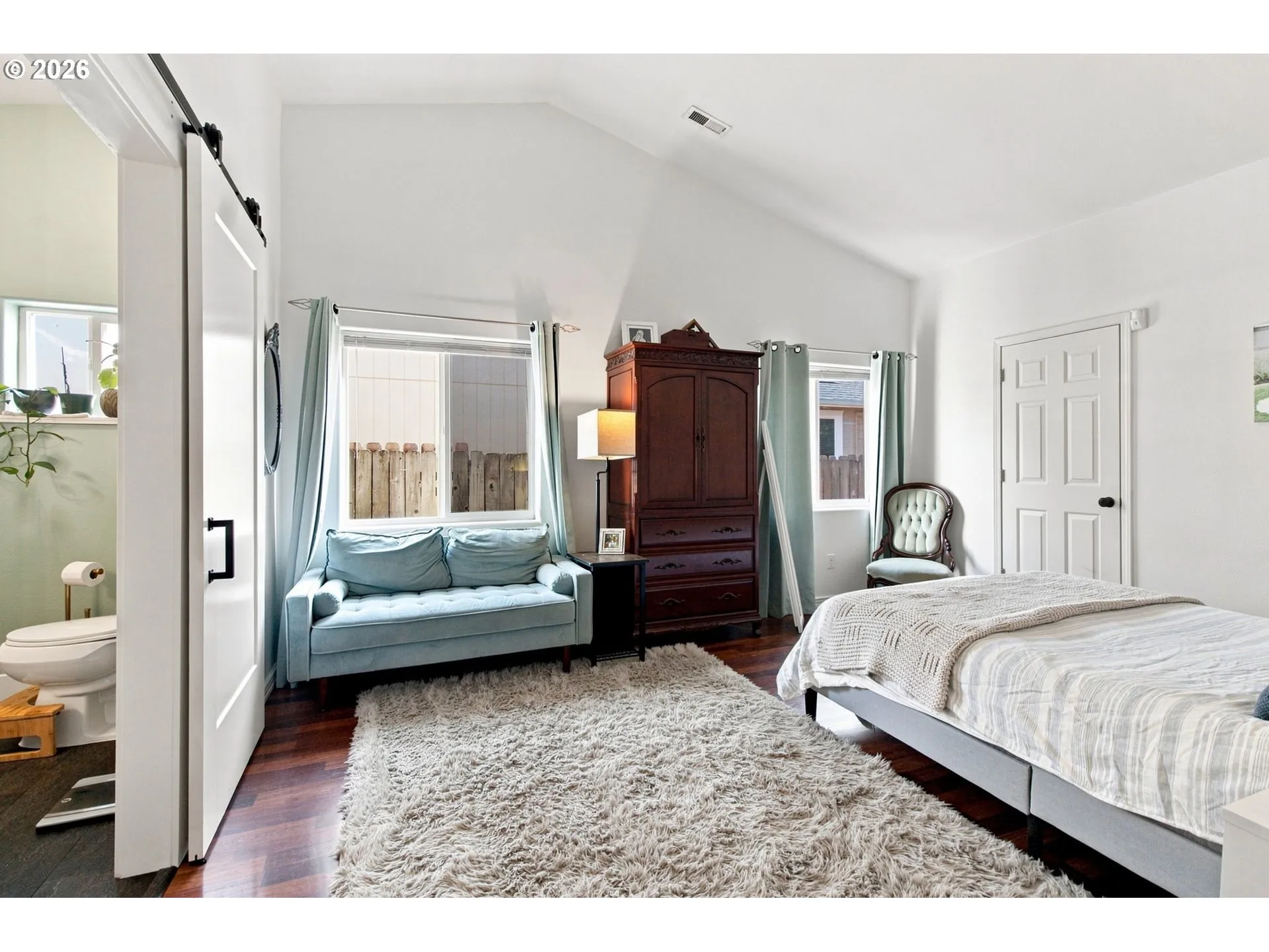 Primary Bedroom-Attached Bathroom