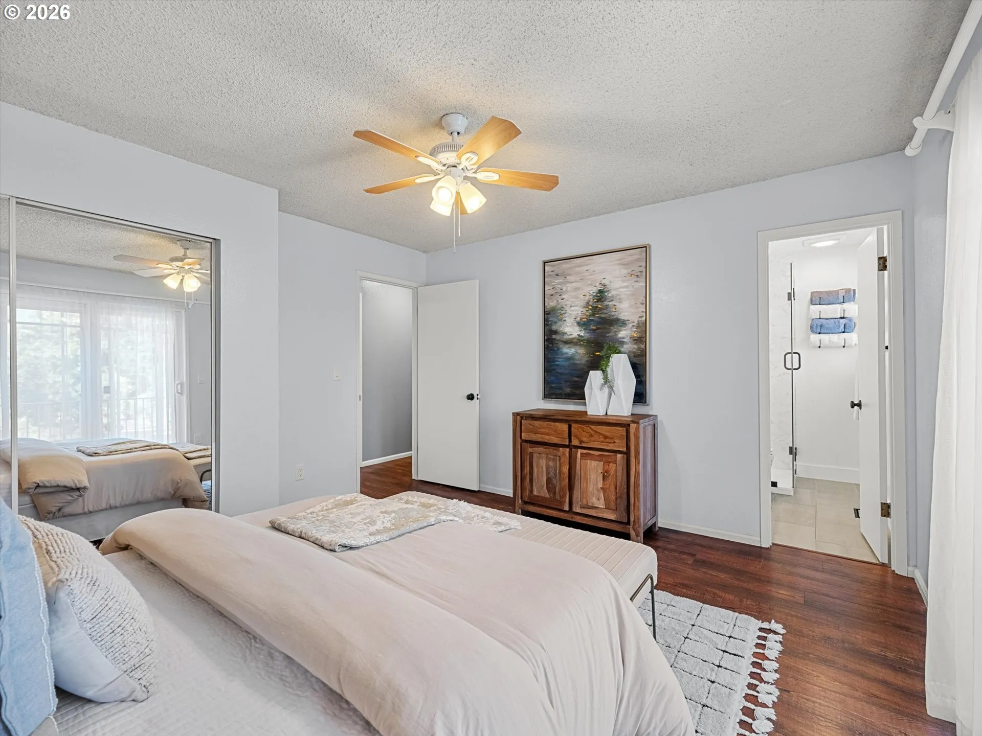 Bedroom, Primary-Main