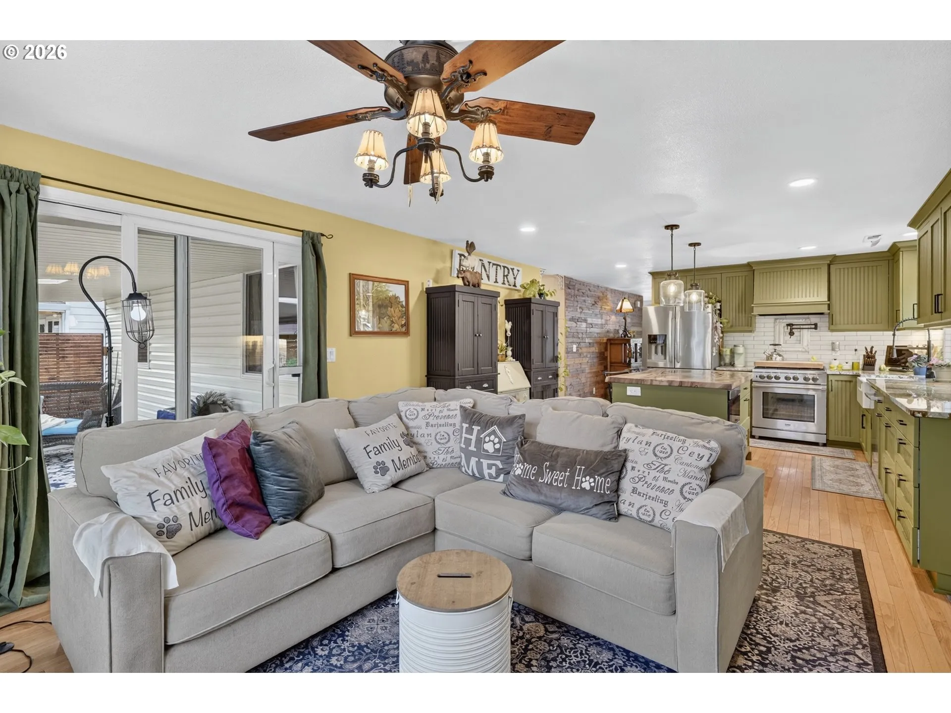 Family Room-Ceiling Fan