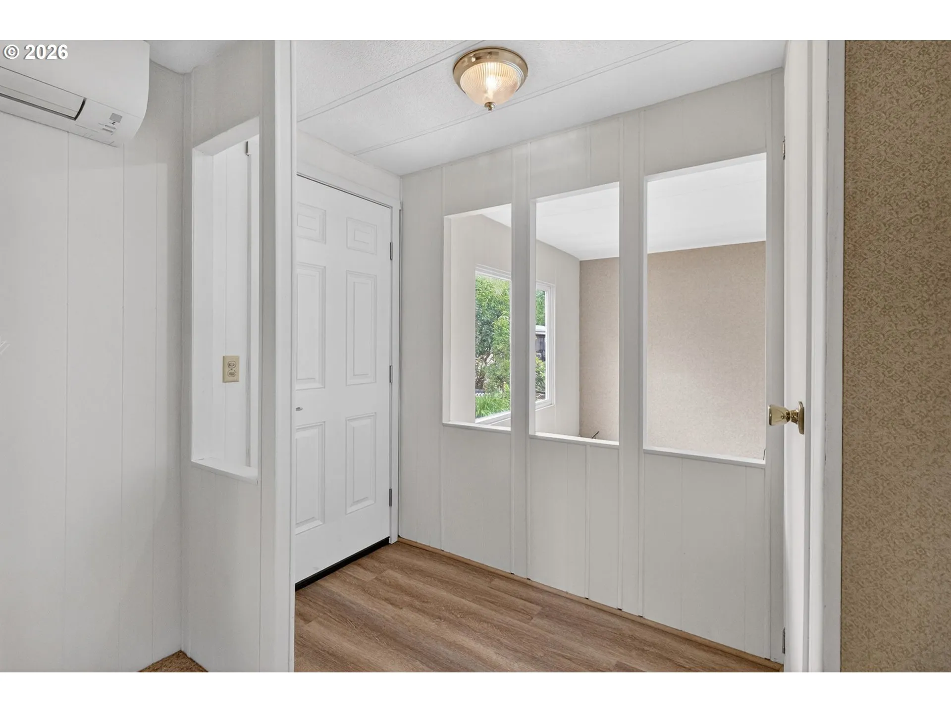 Entrance/Foyer