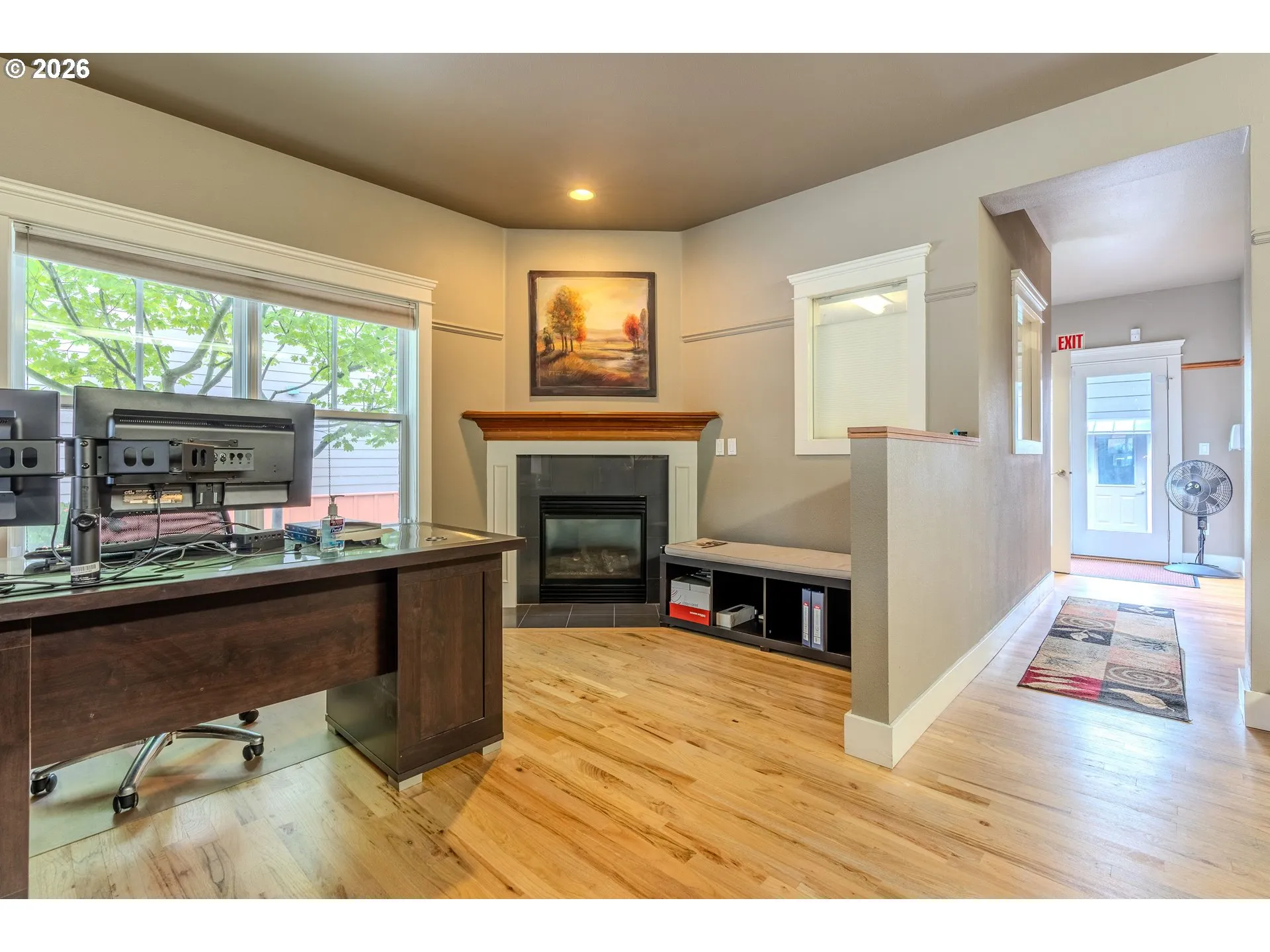 Living Room-Fireplace