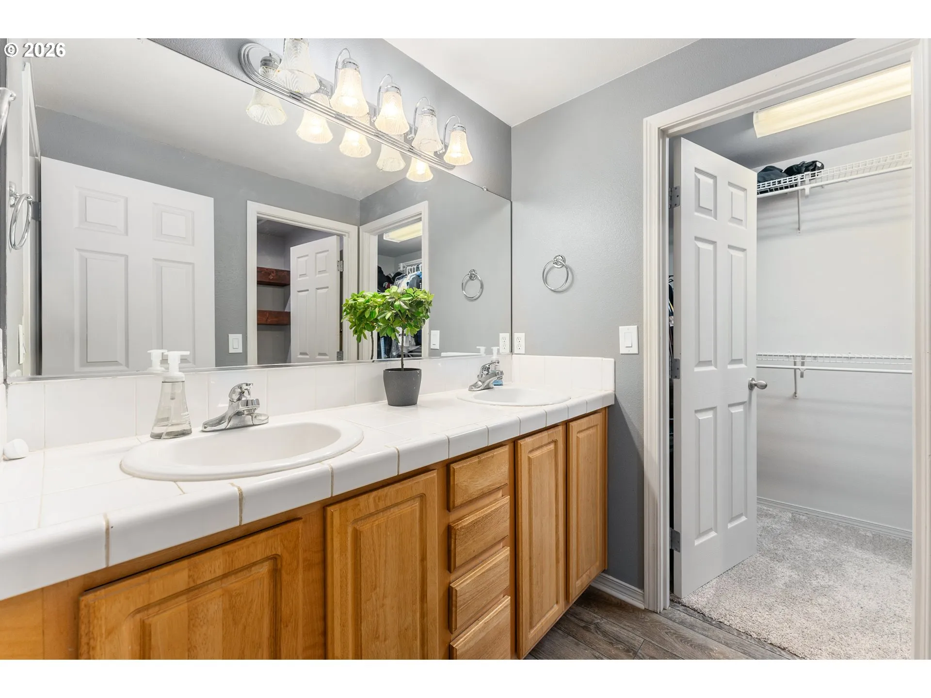 Owner's Suite Bathroom