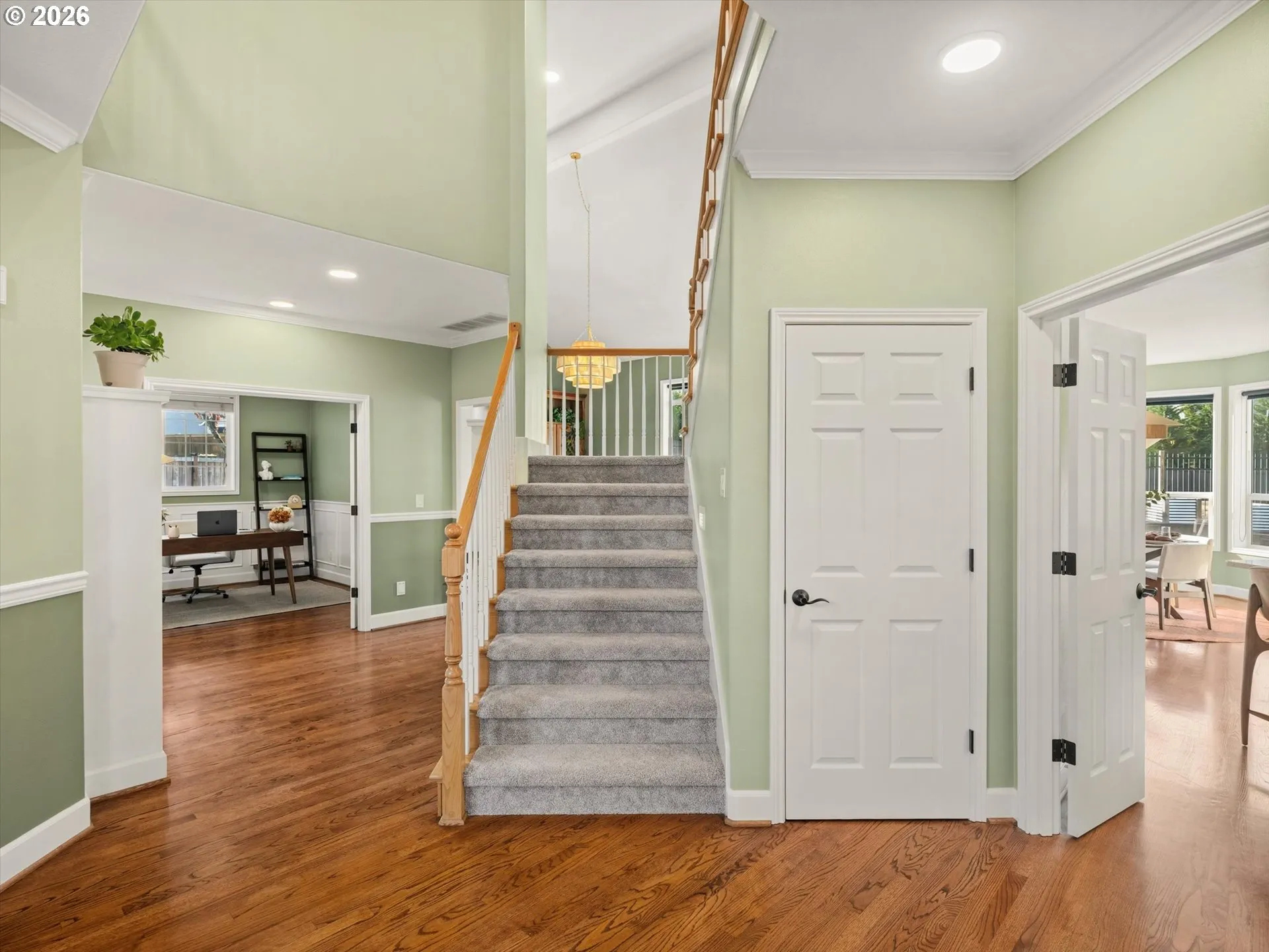 Staircase-To Upper Level