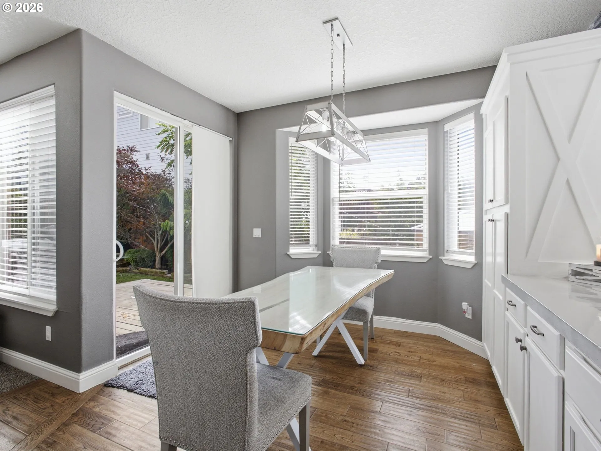 Kitchen/Nook-Eating Area