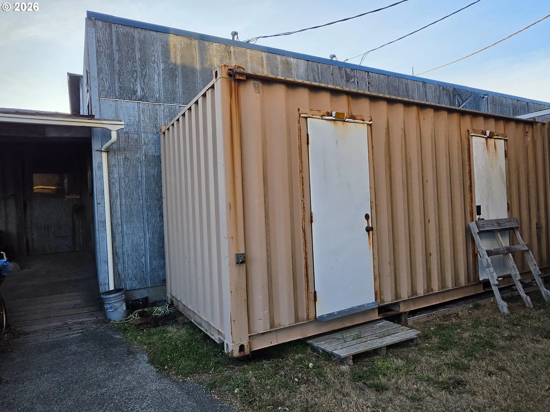 Shed