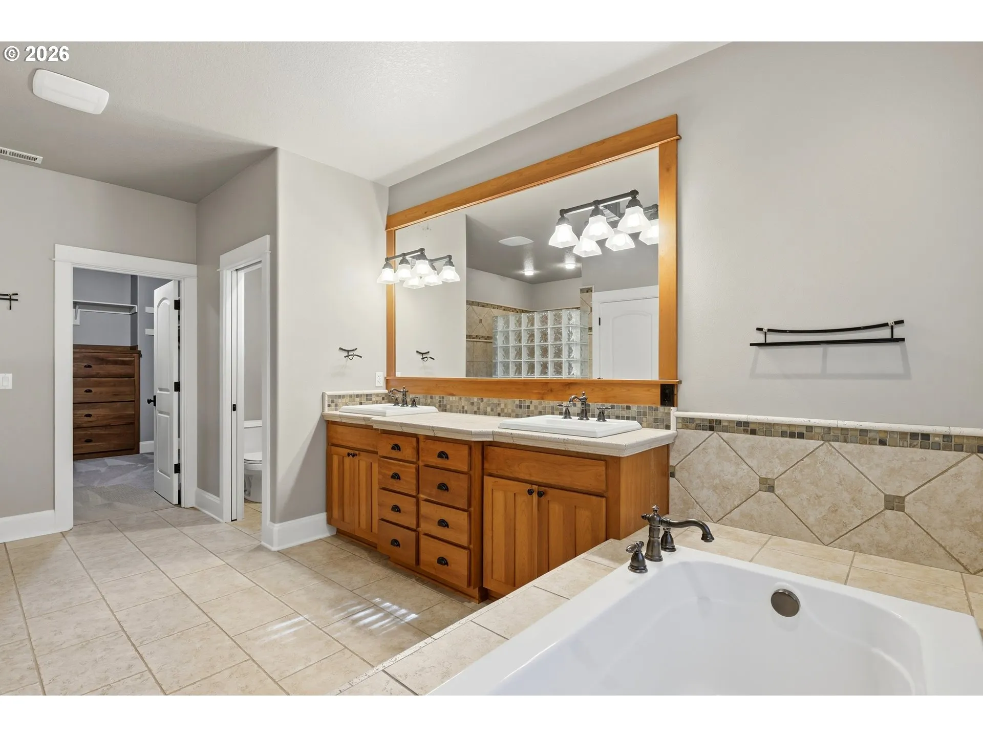 Owner's Suite Bathroom