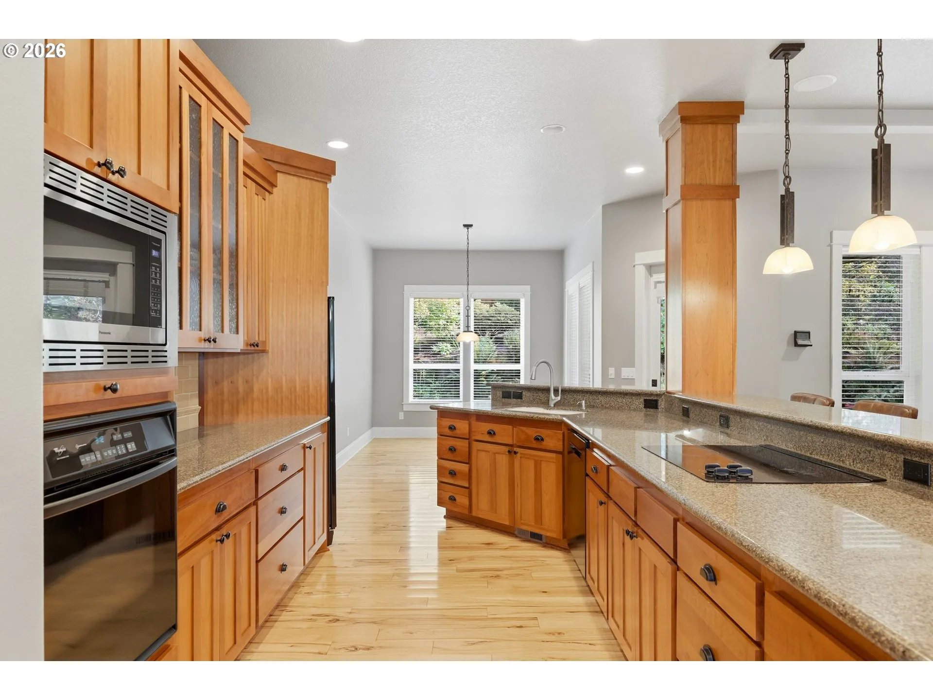 Kitchen-Cooking Island
