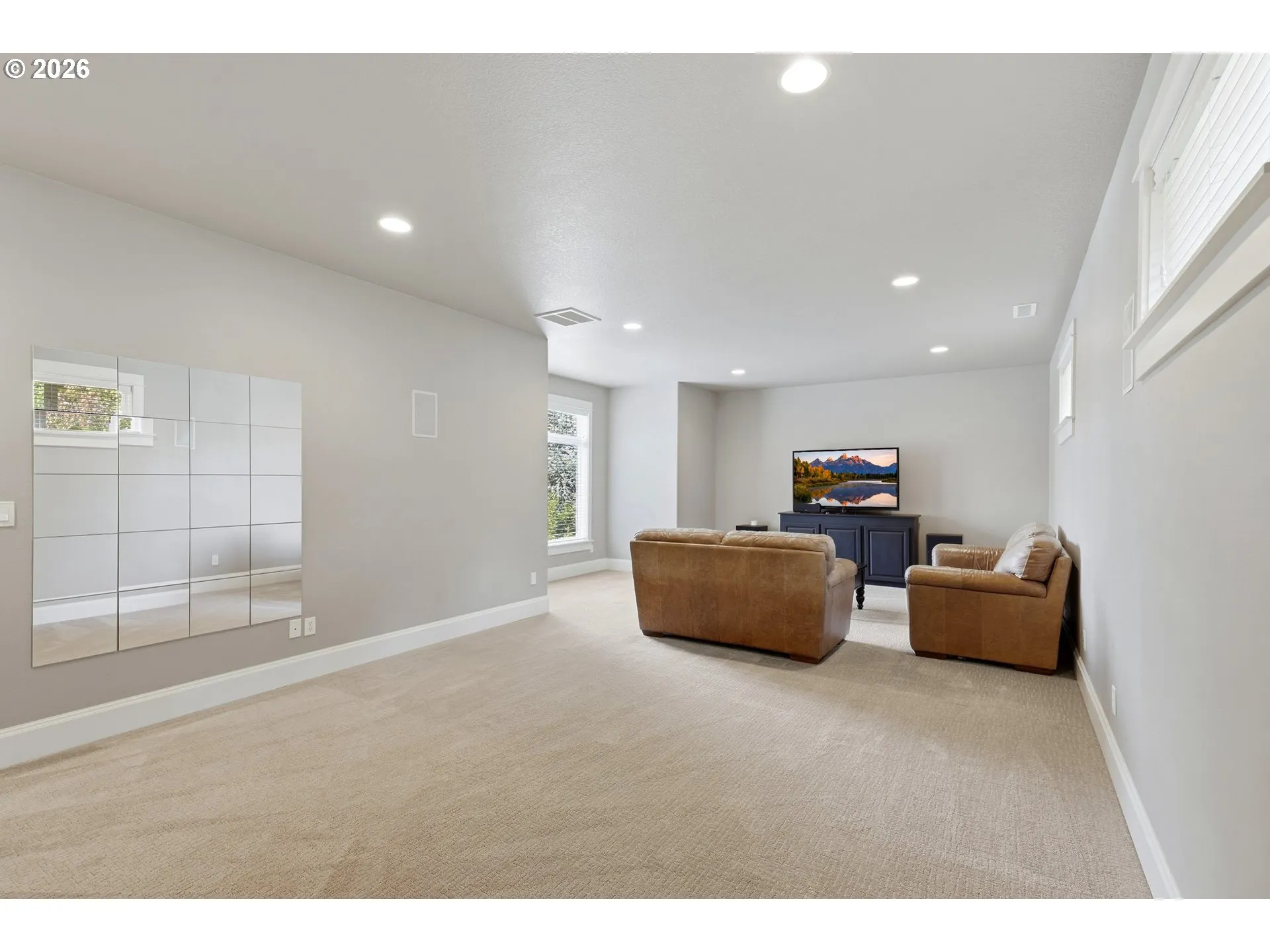 Bonus Room-Upper