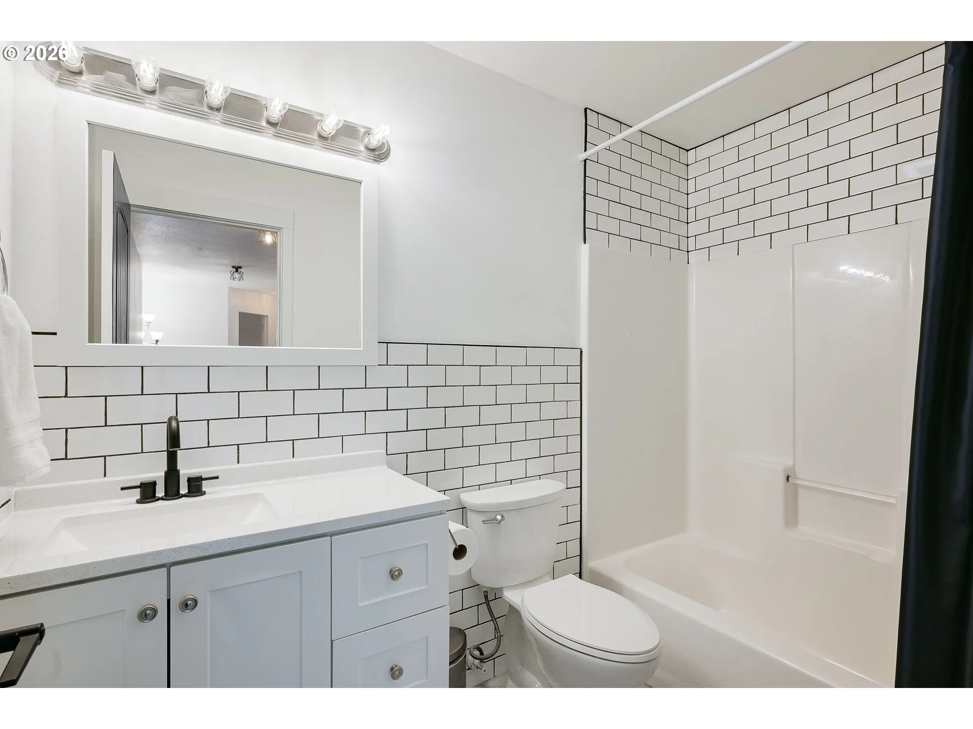 Bathroom-Upper