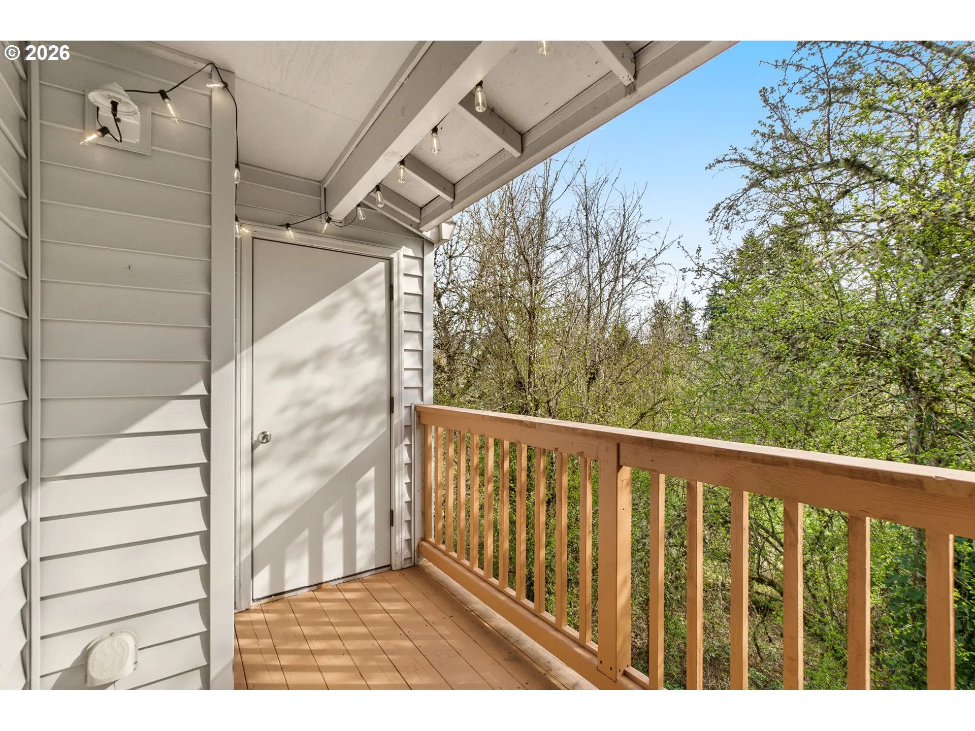 Deck-Upper