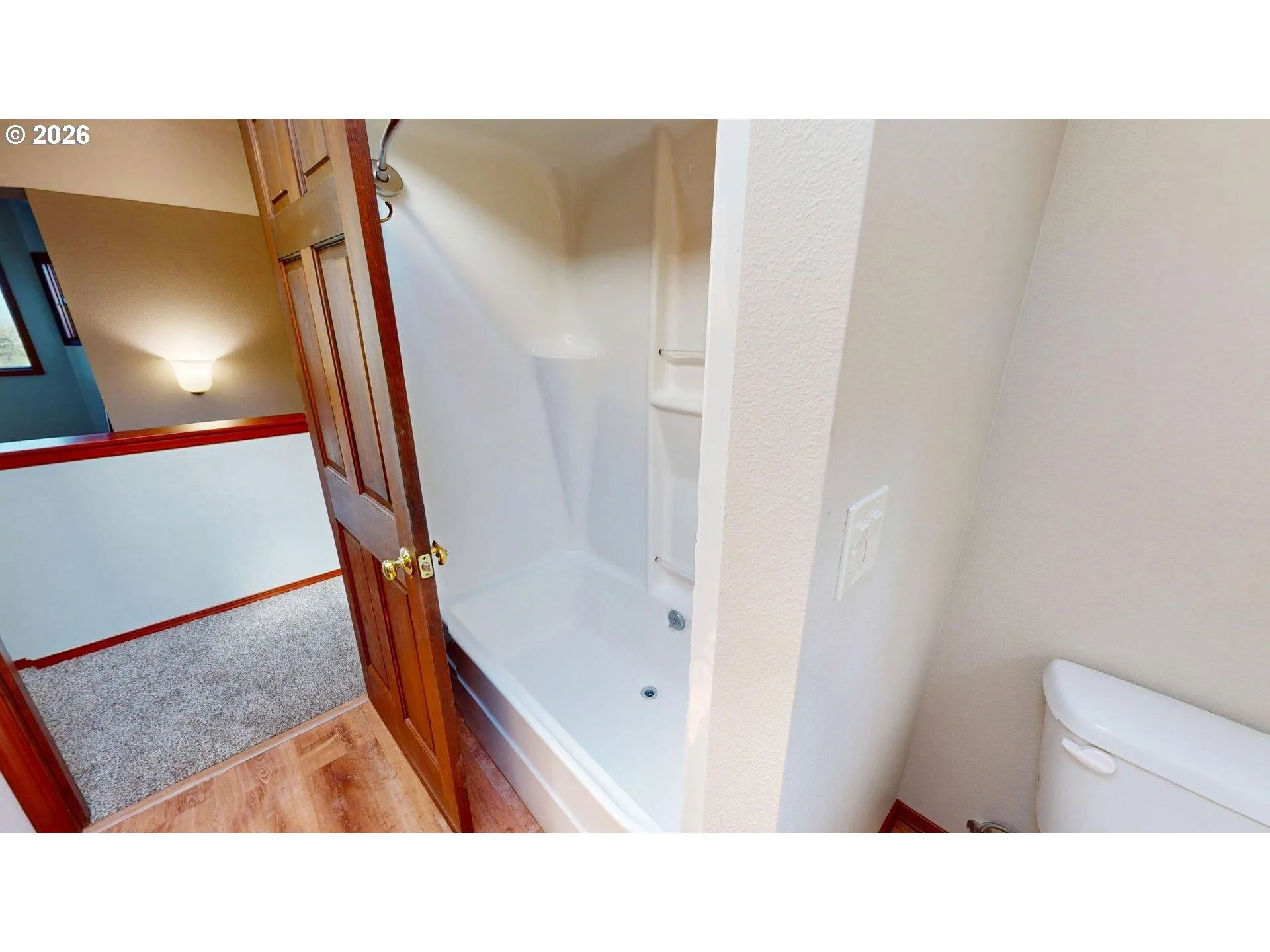 Bathroom-Upper