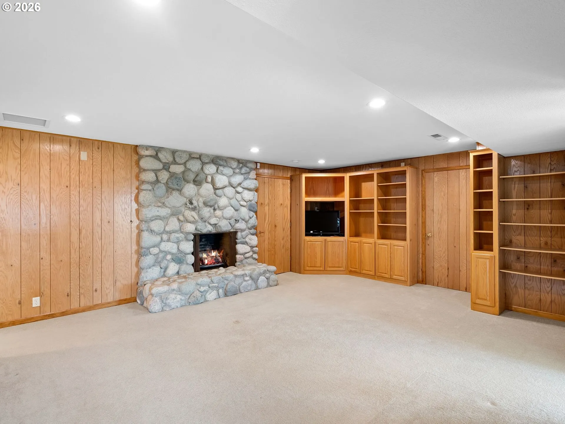 Family Room-Lower