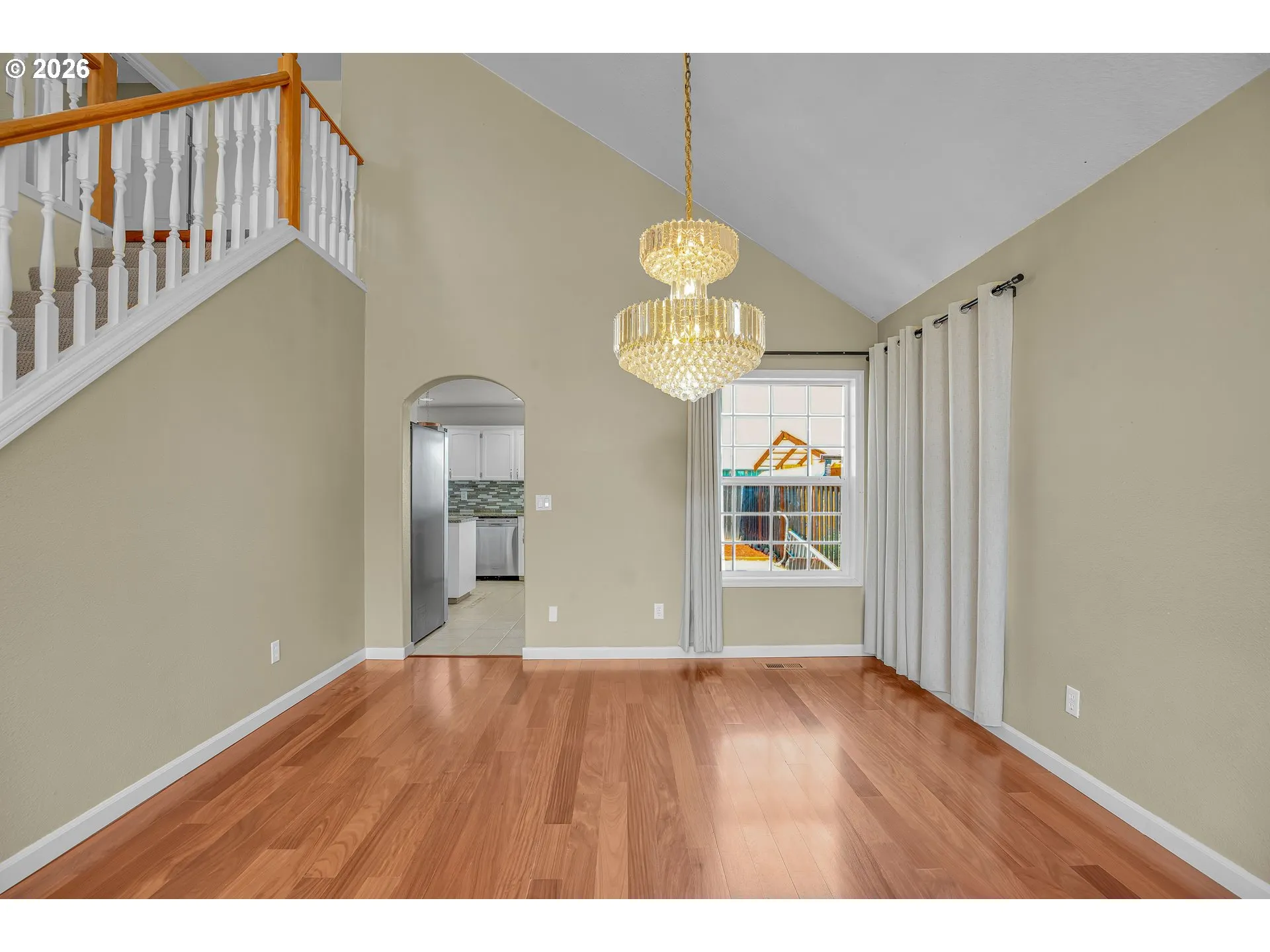 Dining Room-Vaulted Ceilings