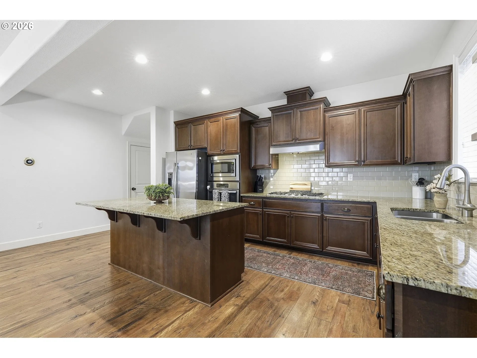 Kitchen-Island