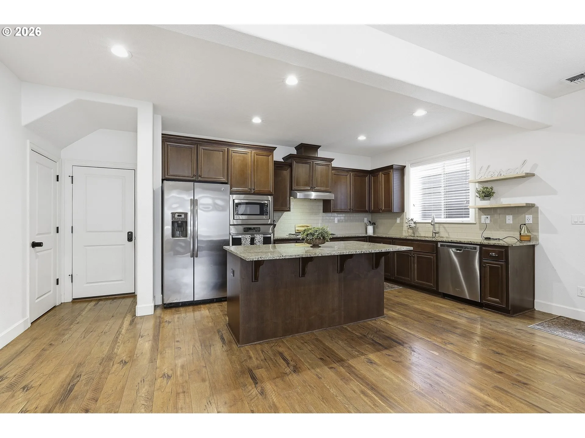 Kitchen-Island