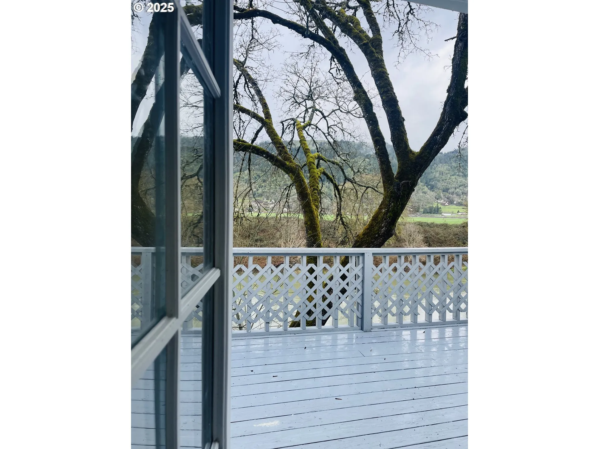 View-River