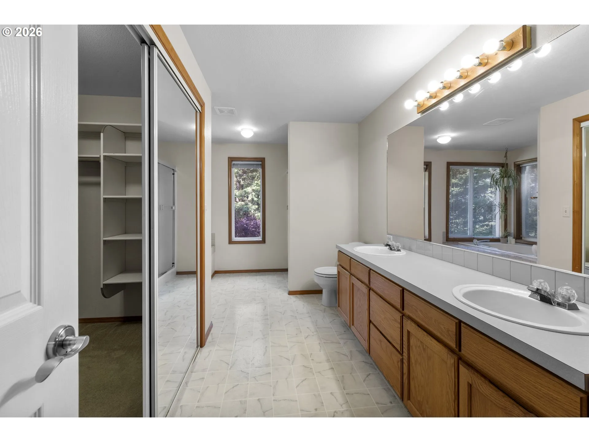 Owner's Suite Bathroom