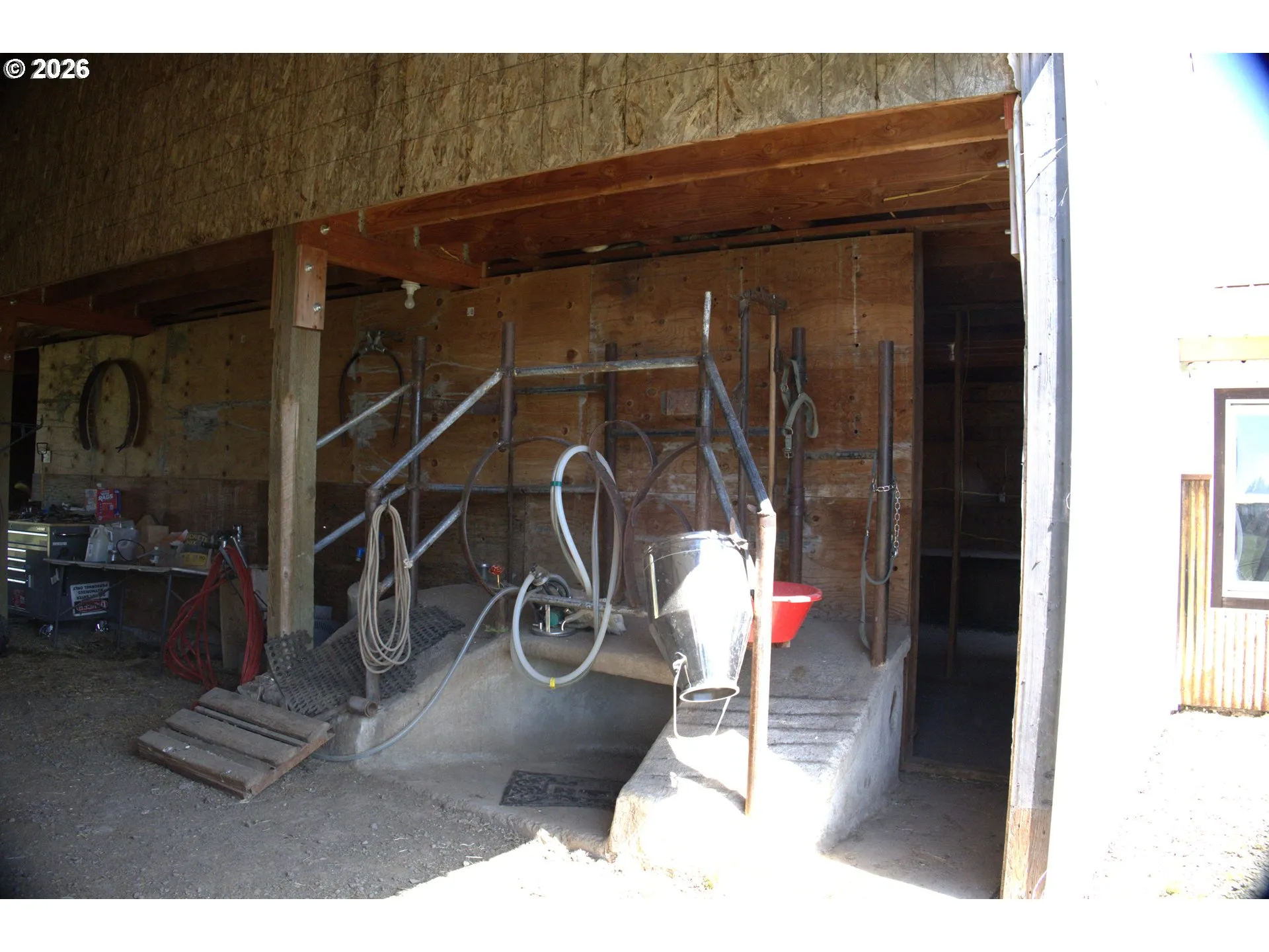 Barn