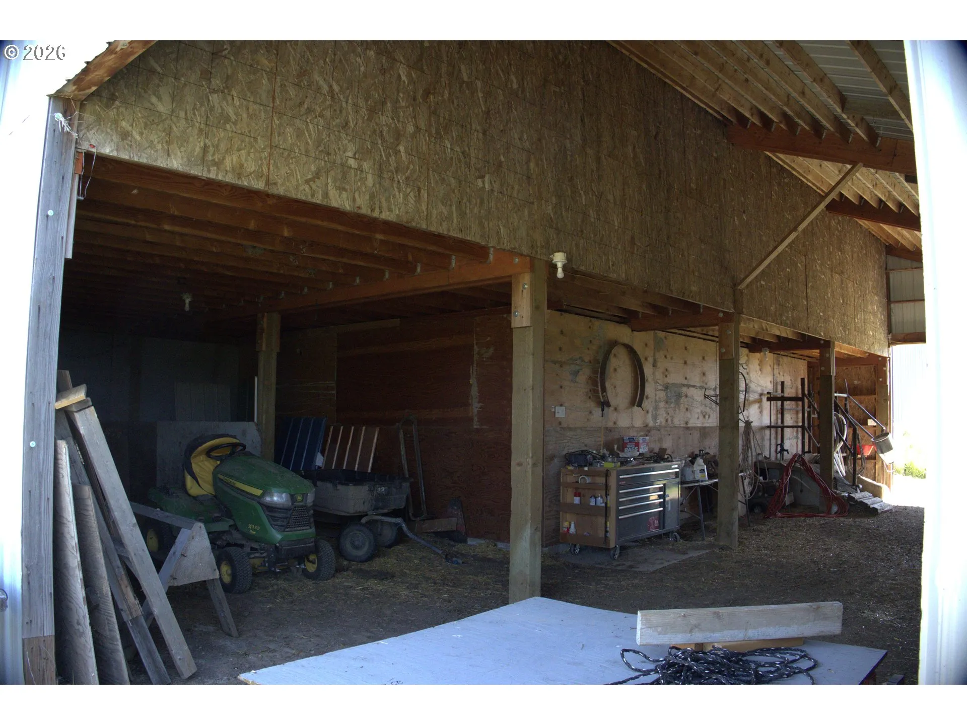 Barn