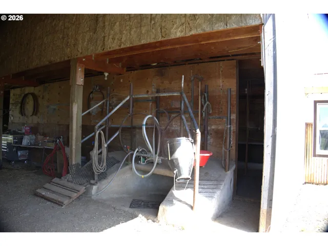 Barn
