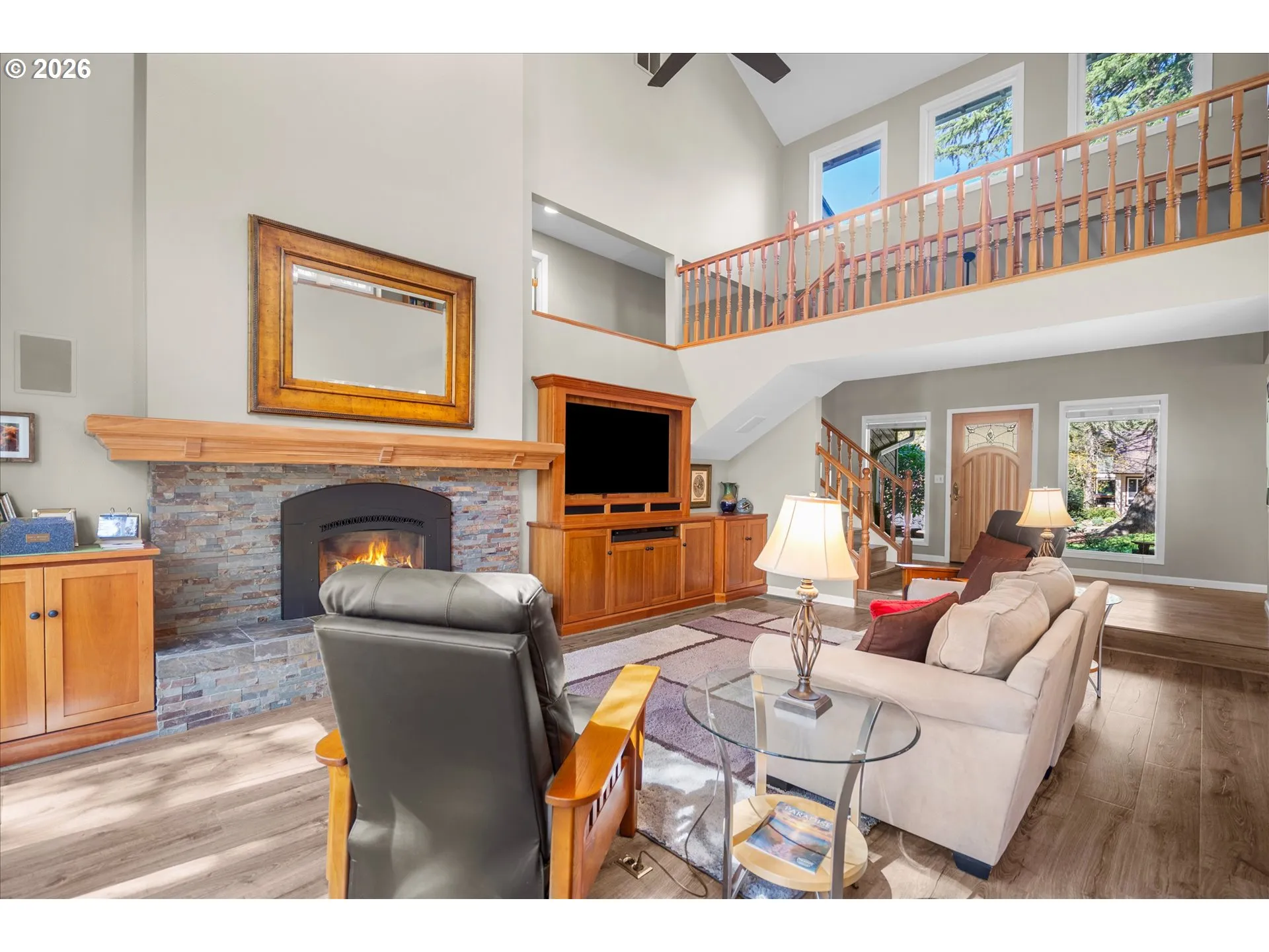 Living Room-Vaulted Ceilings