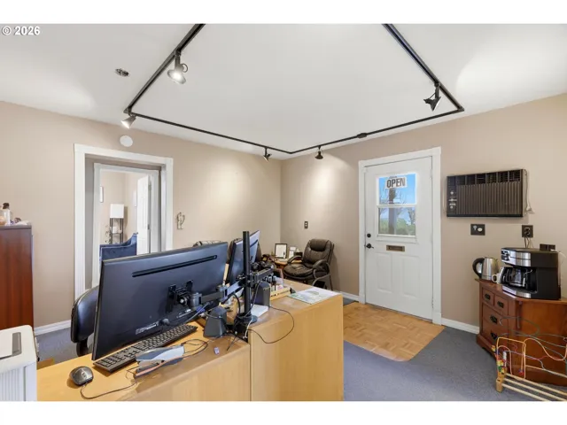 Entrance/Foyer