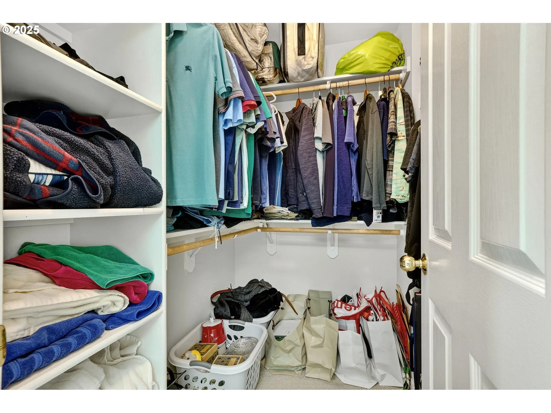 Primary Bedroom-Walk-In Closet