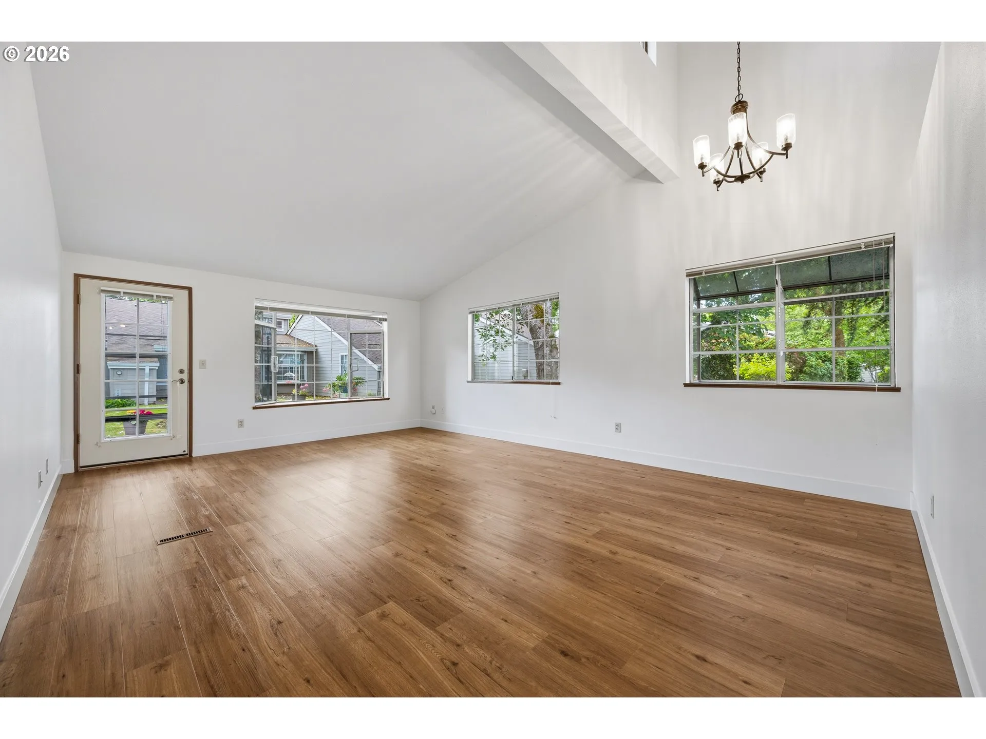 Living Room/Dining Room