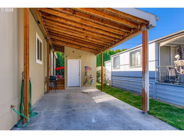 Carport